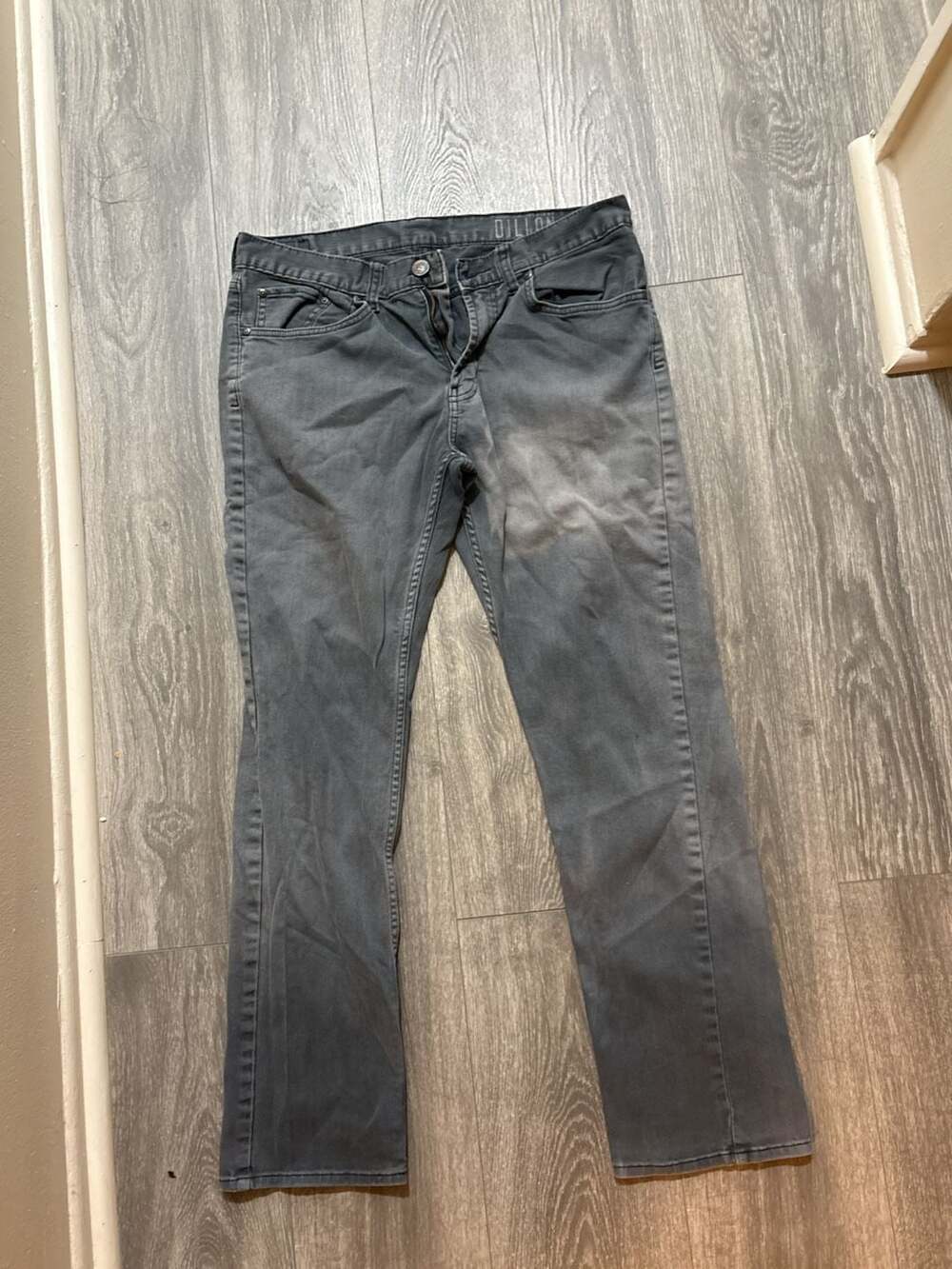 Bullhead Dillon Skinny Fit Jeans in Washed Charcoal Grey Denim